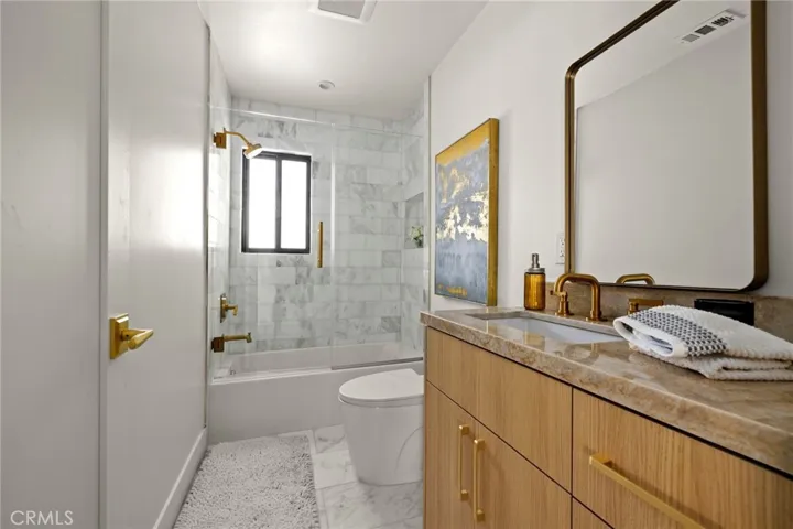 5100 Orrville Avenue, Woodland Hills, California 91367