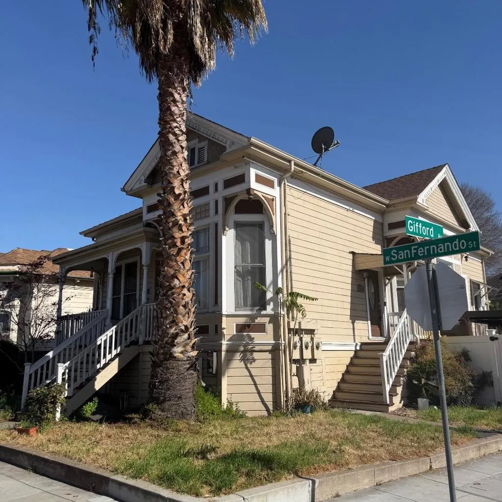 446 W San Fernando St