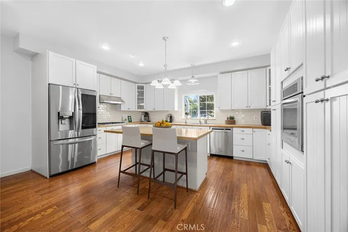 Kitchen-virtually enhanced