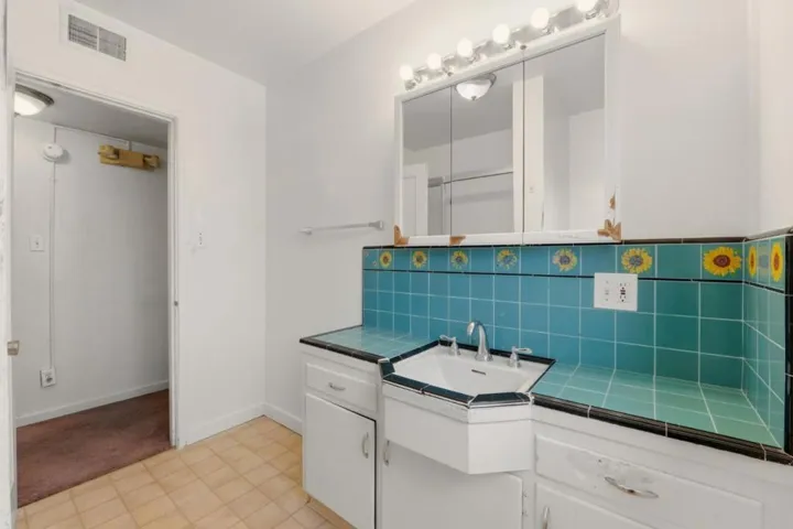 24952 Cypress Avenue, Hayward, California 94544