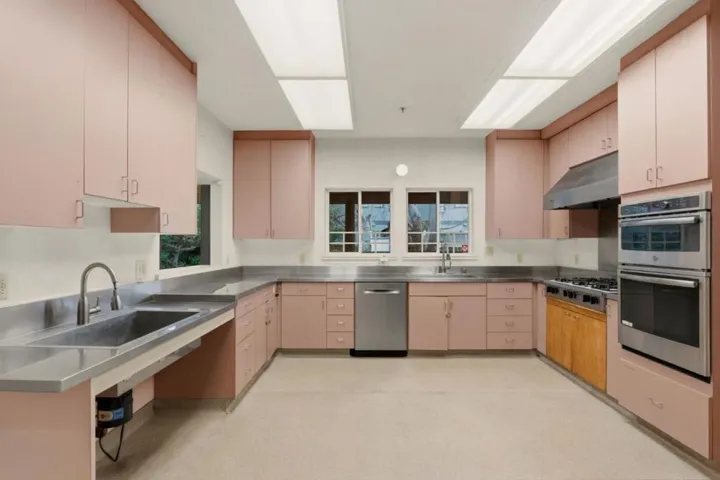 24952 Cypress Avenue, Hayward, California 94544