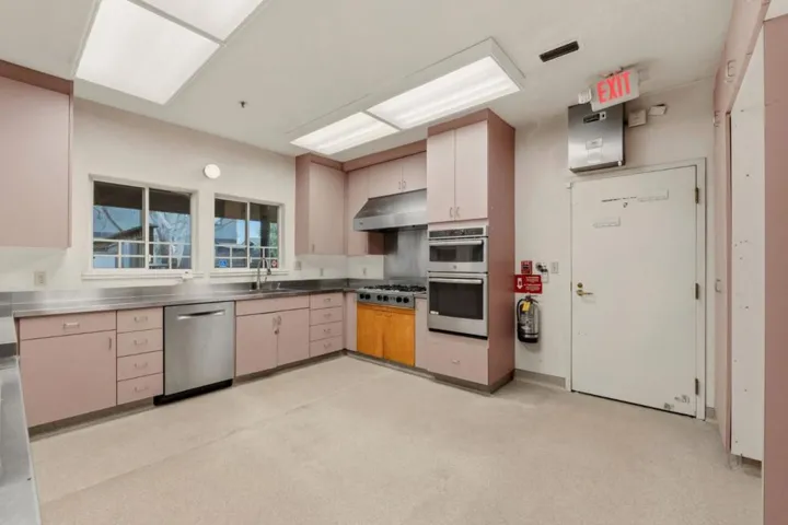 24952 Cypress Avenue, Hayward, California 94544