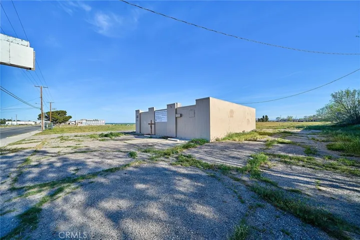 11833 Bartlett, Adelanto, California 92301