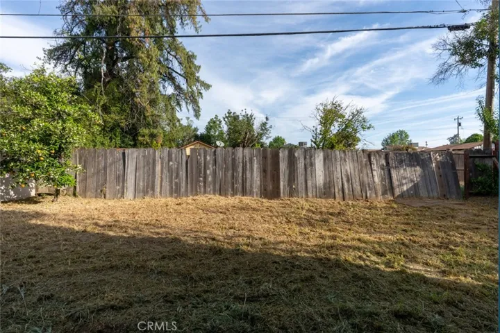 1241 G, Livingston, California 95334