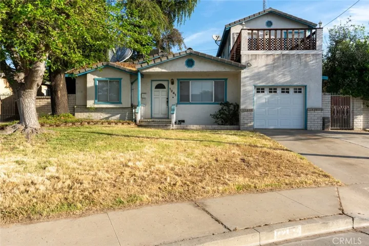 1241 G, Livingston, California 95334