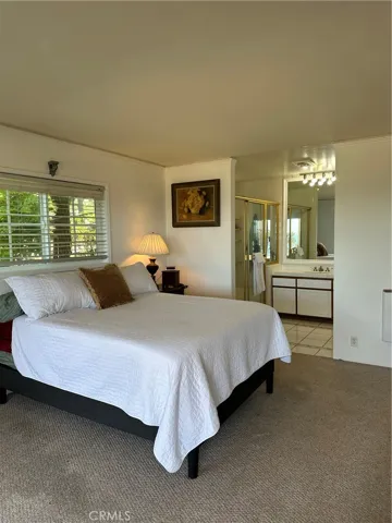Wake up to a phenomenal ocean view right from your bed!