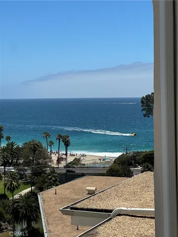 21712 # 2 Wesley Drive, Laguna Beach, California 92651