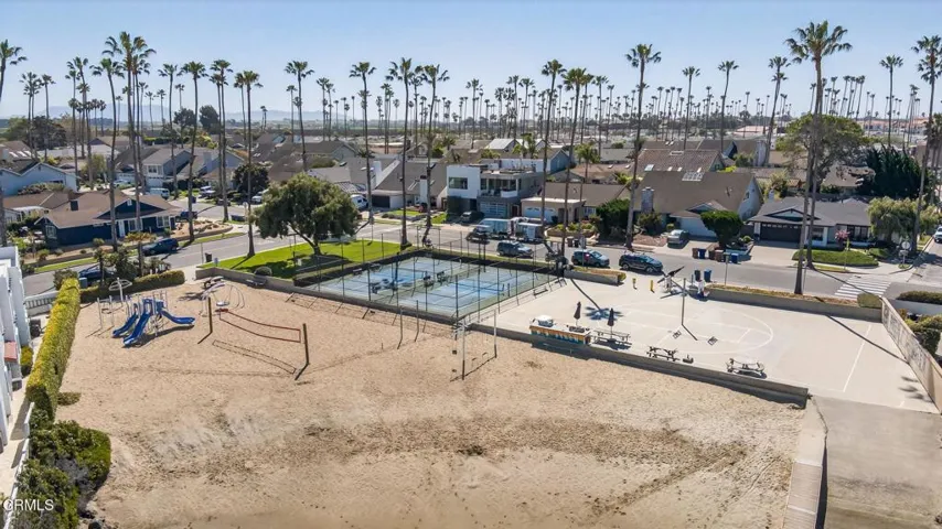 1305 Beachmont St, Ventura