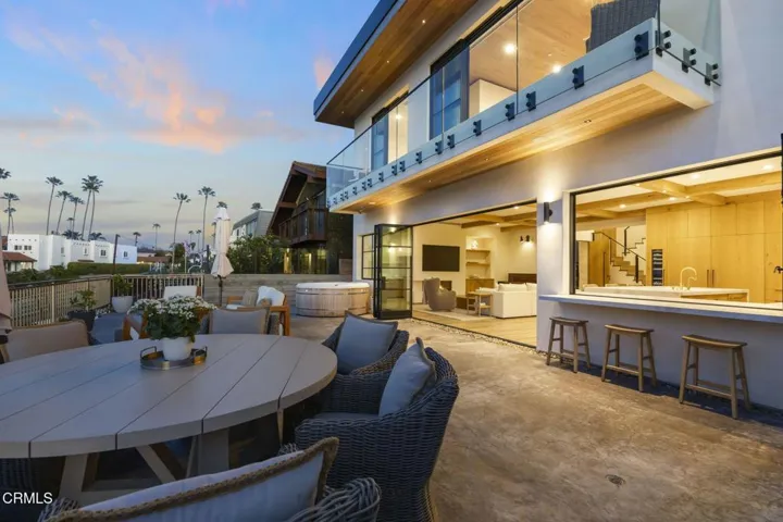 1305 Beachmont St, Ventura