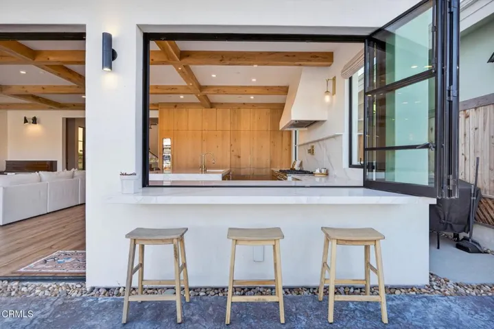1305 Beachmont St, Ventura