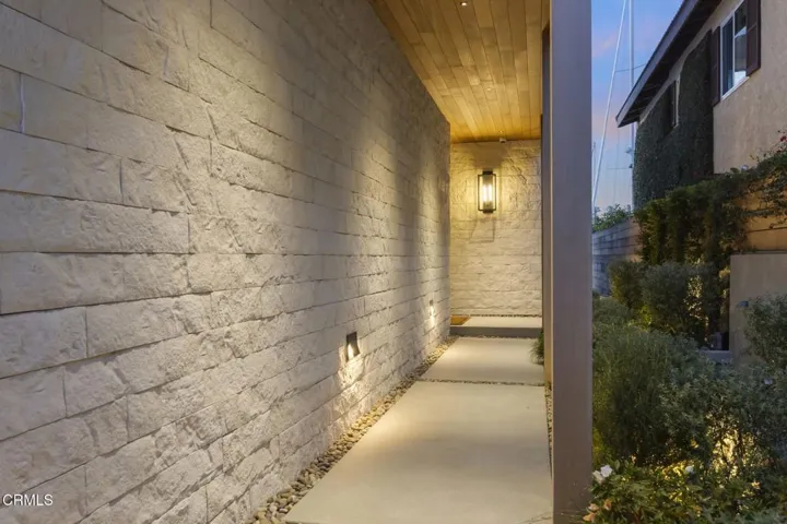 1305 Beachmont St, Ventura