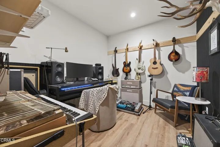 1305 Beachmont St, Ventura