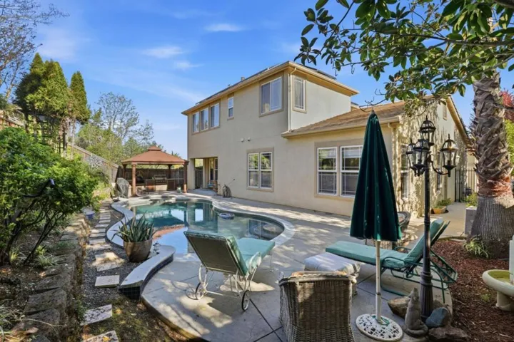 7521 Troon Court, Gilroy, California 95020