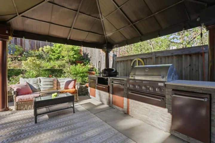 7521 Troon Court, Gilroy, California 95020