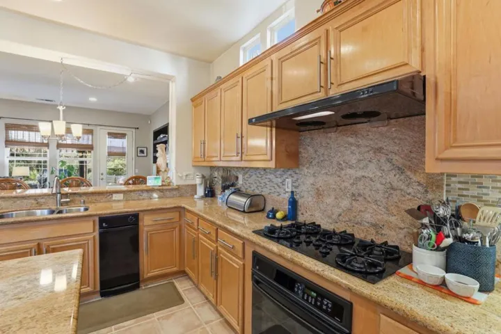 7521 Troon Court, Gilroy, California 95020