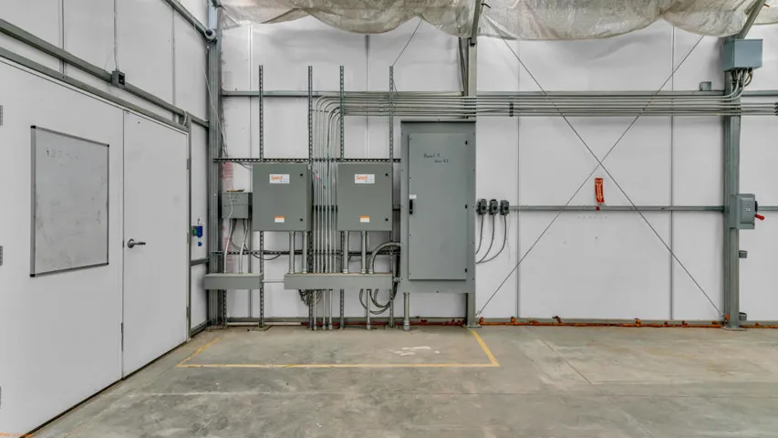 Warehouse/Manufacturing 3