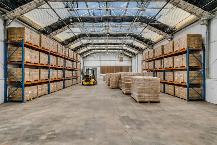 AI Staged Warehouse/Manufacturing 4