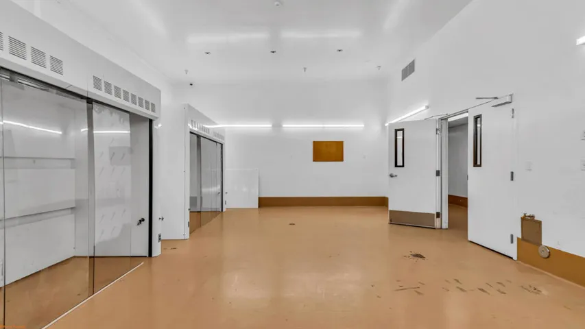 Distribution Room