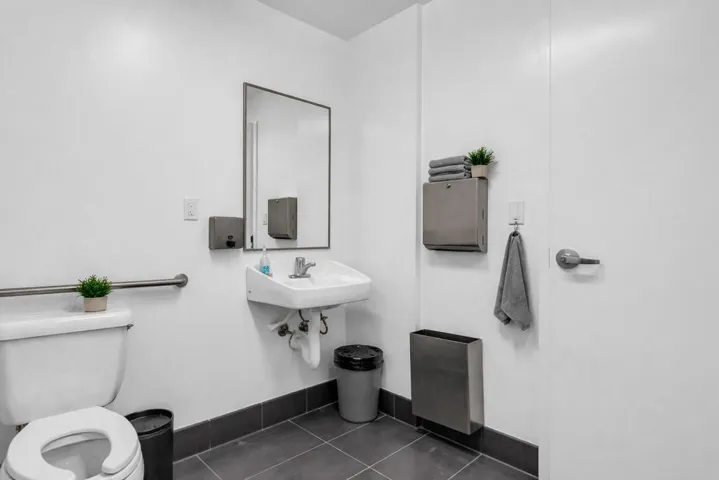AI Staged Hallway Bathrooms