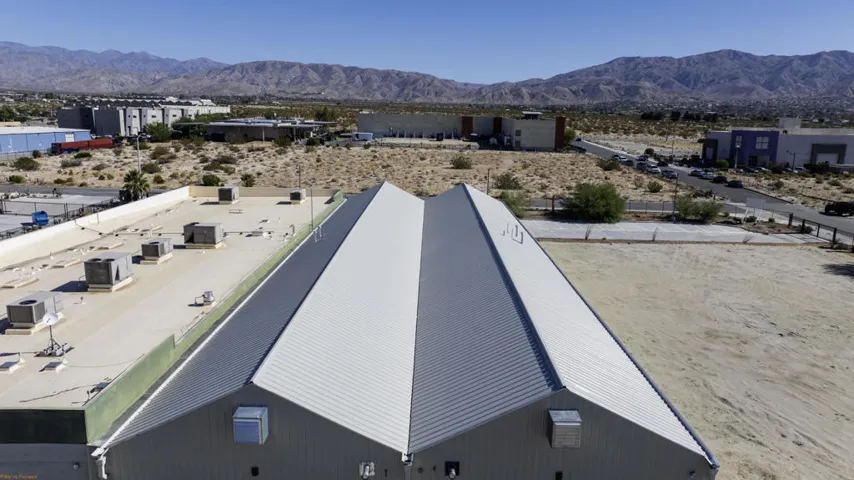 Warehouse/Manufacturing 4