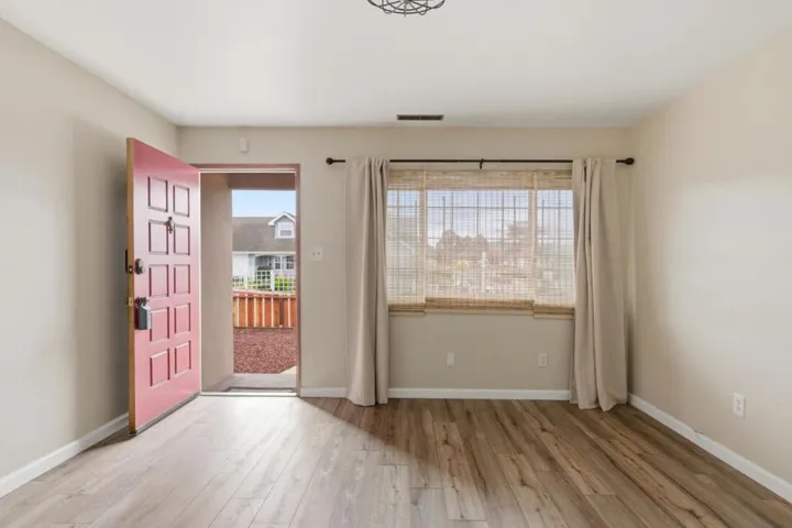 1233 Hilby Avenue, Seaside, California 93955 — photo 5