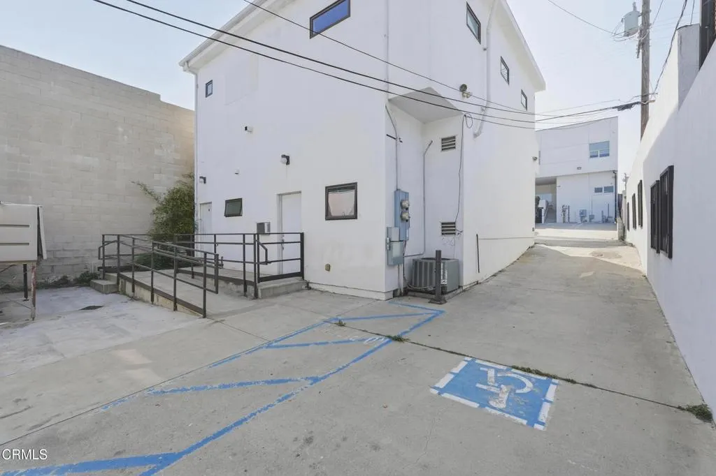 Parking Lot