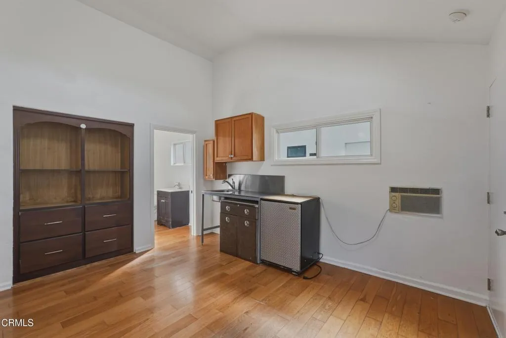 Unit C Kitchen