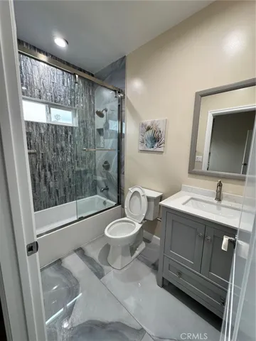 ensuite bathroom in ADU