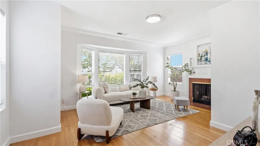 104 106 E Linda Vista Avenue, Alhambra, California 91801