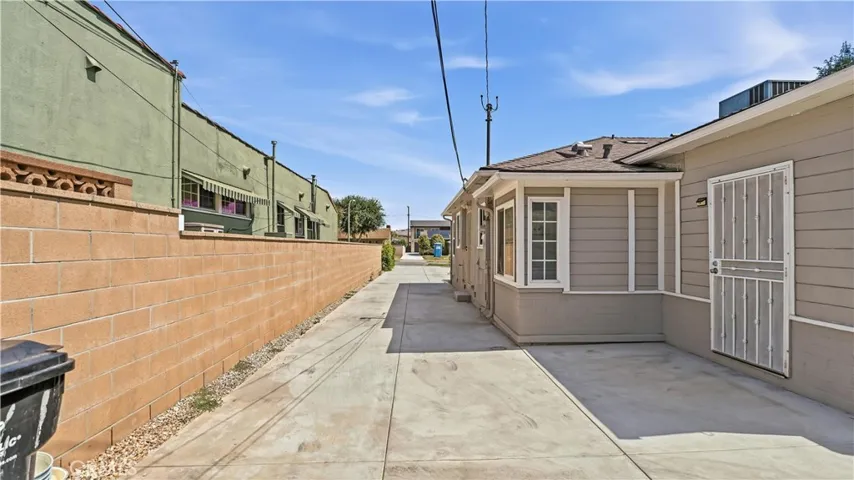 104 106 E Linda Vista Avenue, Alhambra, California 91801