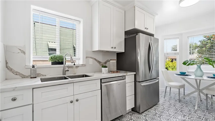 104 106 E Linda Vista Avenue, Alhambra, California 91801