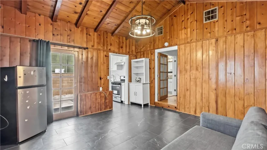 104 106 E Linda Vista Avenue, Alhambra, California 91801