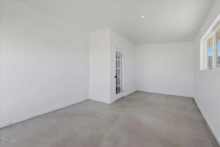 Commercial St 17