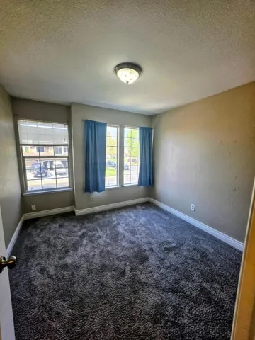 2212 Thurton Drive, Roseville, California 95747