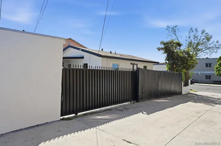 4376 Myrtle Ave, San Diego, California 92105