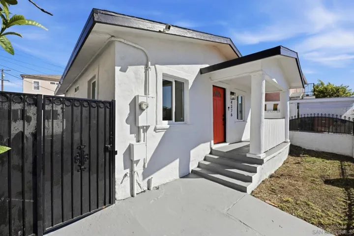 4376 Myrtle Ave, San Diego, California 92105