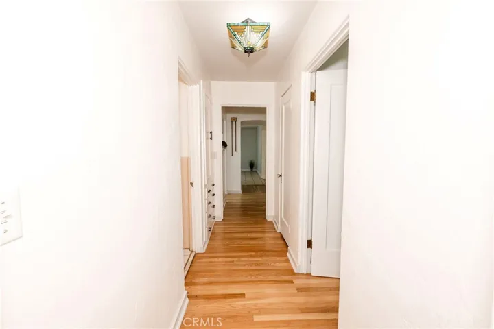Hall to Beds & 1st Bath