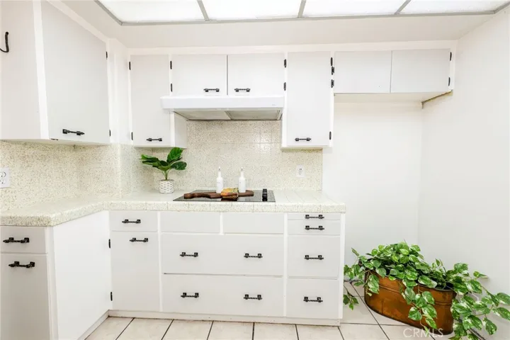Stove/Refrigerator Area
