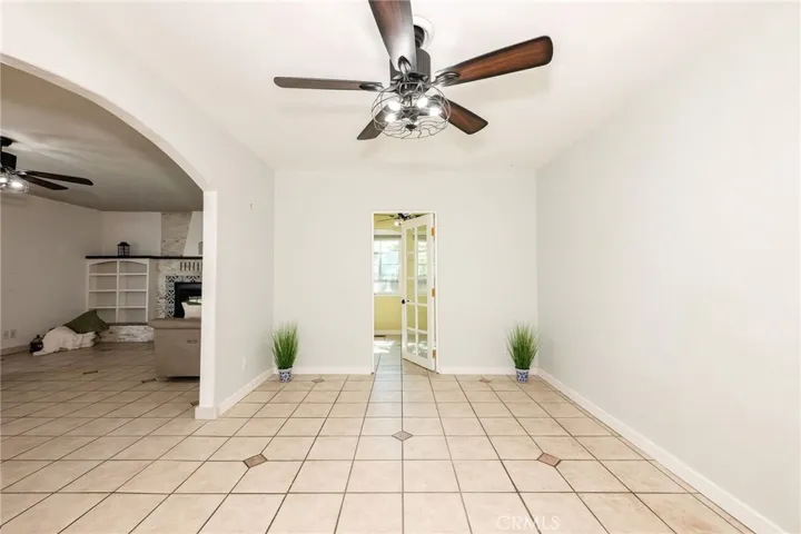 Dining room - Family room on left
