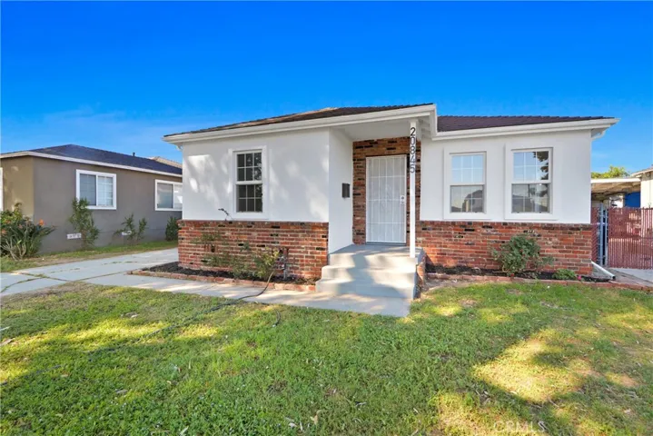 20845 Denker, Torrance, California 90501