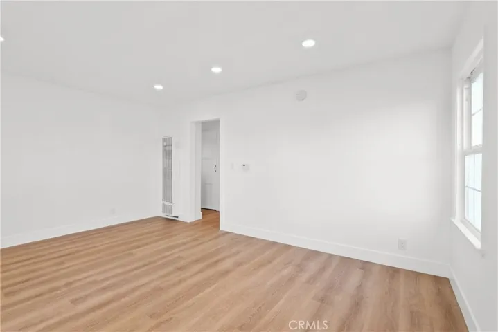 20845 Denker, Torrance, California 90501
