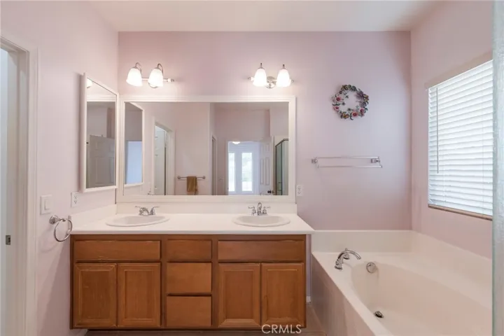34278 Torrey Pines Court, Lake Elsinore, California 92532