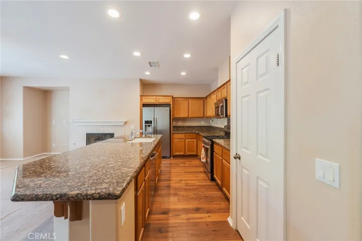 34278 Torrey Pines Court, Lake Elsinore, California 92532