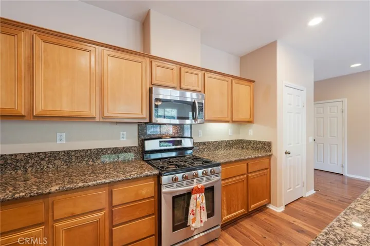 34278 Torrey Pines Court, Lake Elsinore, California 92532