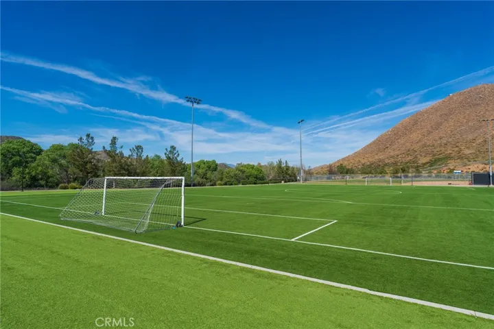 34278 Torrey Pines Court, Lake Elsinore, California 92532