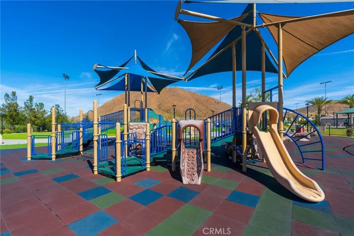 34278 Torrey Pines Court, Lake Elsinore, California 92532