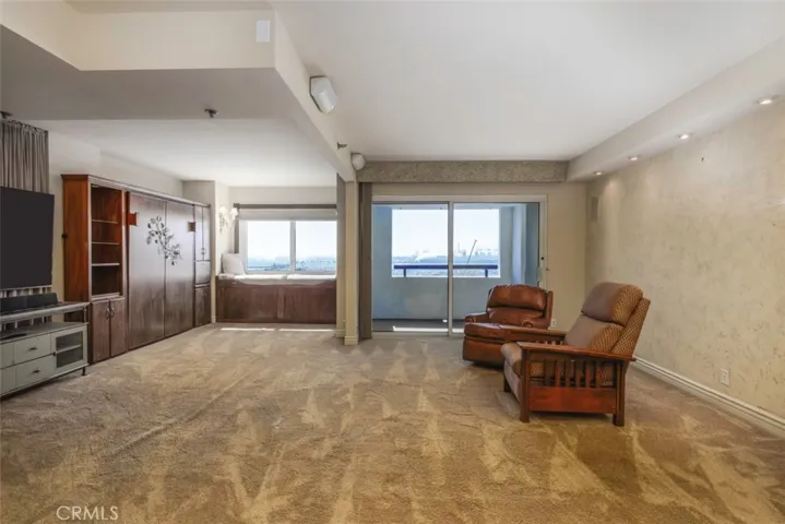 525 E Seaside Way 807, Long Beach, California 90802