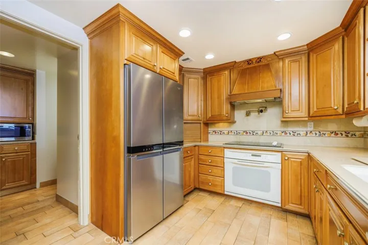 525 E Seaside Way 807, Long Beach, California 90802