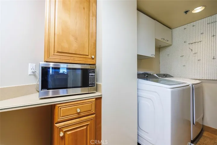 525 E Seaside Way 807, Long Beach, California 90802