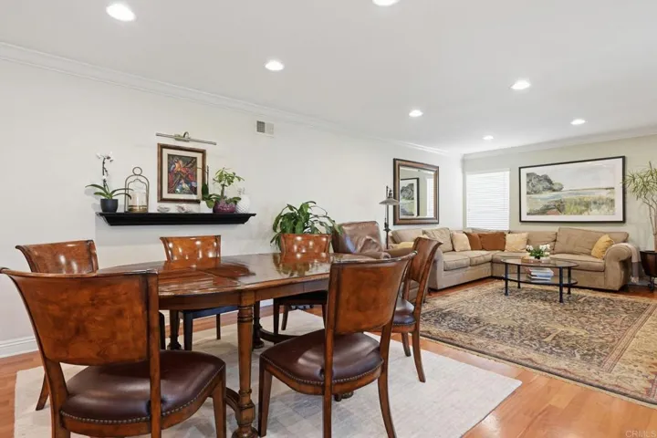 1066 Guildford Court, Encinitas, California 92024